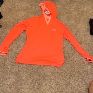 North face performance training long sleeve